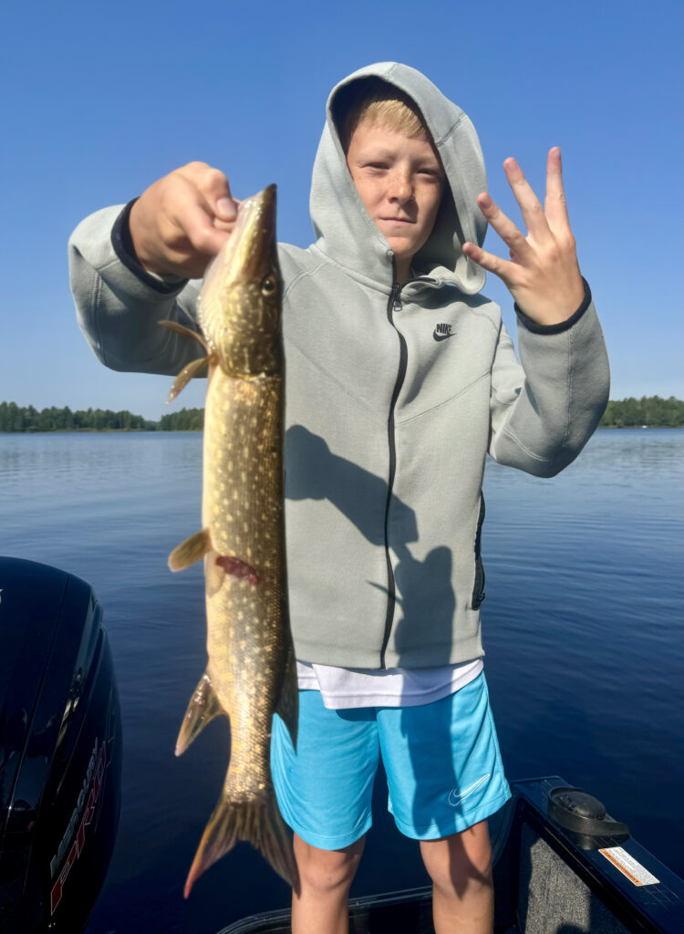 Tomahawk WI fishing guide - Fishing Guide Service