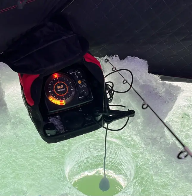 yH5BAEAAAAALAAAAAABAAEAAAIBRAA7